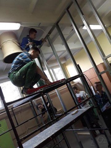 Prace budowlańców