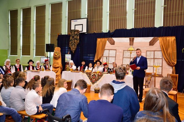 czytanie wesela