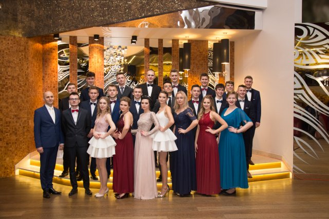 Studniówka