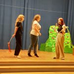 Próby do spektaklu "Maliny Aliny, czyli Balladyna'24". Koło Teatralne CKZiU w Andrychowie.